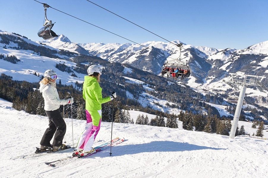 阿尔卑斯山滑雪胜地
